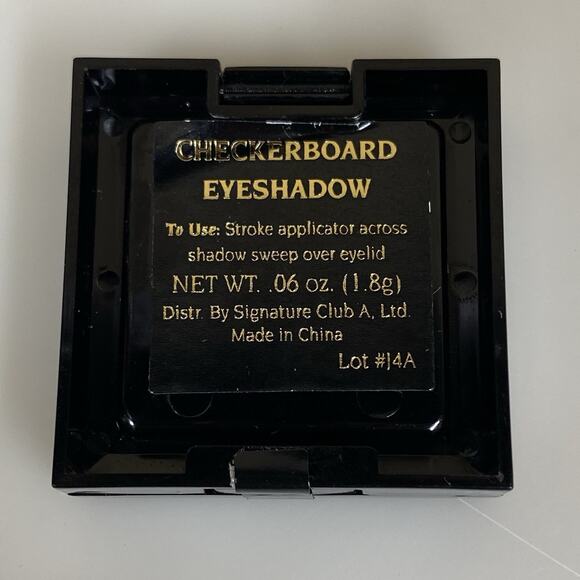 Signature Club A Checkerboard Eyeshadow Lot #14A .06oz NEW - Picture 4 of 4
